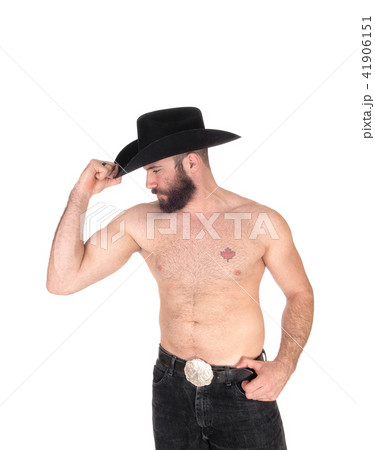 Portrait of businessman with hand on chin thinking 41906151