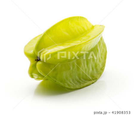 Fresh carambola isolated on white 41908353