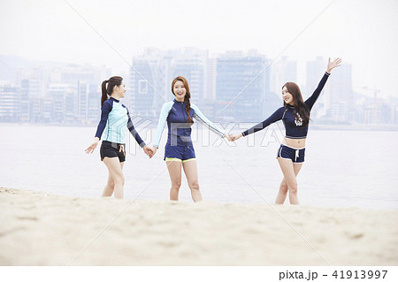 海 女性 女 41913997