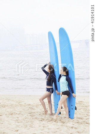 海 サーフボード 女性 41914101