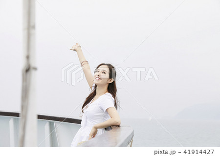 海 女性 女 41914427