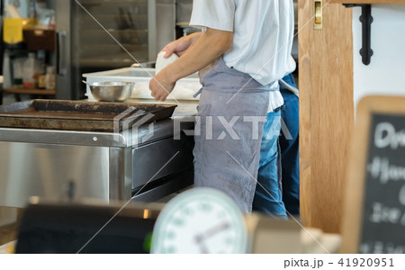 パン屋さん パン屋さん 41920951