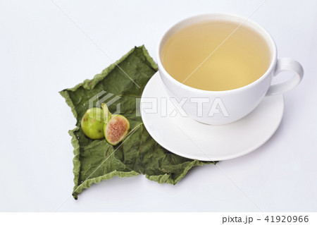 Fig Leaf Tea on with various benefits 41920966