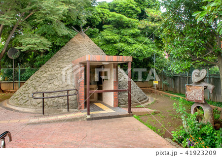 東京都港区の三田台公園 41923209