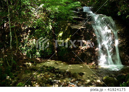 中山道　木曽路のオアシス男滝女滝(男滝) 41924175