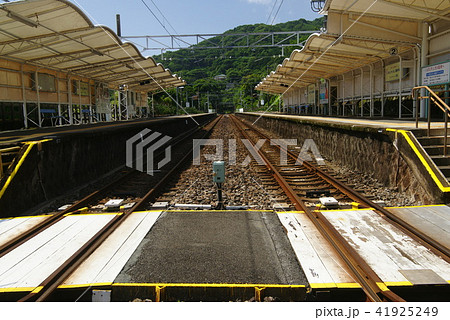 伊豆急 伊豆大川駅構内踏切 伊豆急 伊豆大川駅構内踏切 41925249