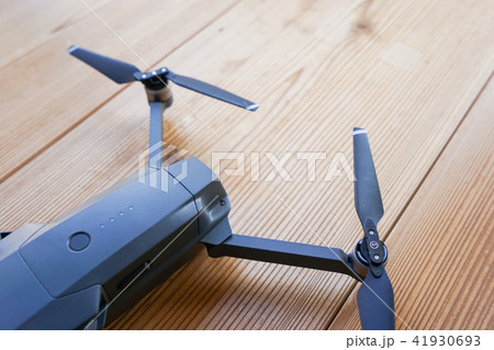 ドローン 41930693