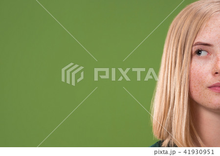 Beautiful woman looking sad and bewildered 41930951