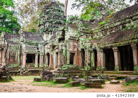 Ancient ruins in Ta Prohm or Rajavihara Temple  41942369
