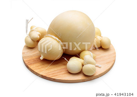 Italian cheese. Caciocavallo. 41943104