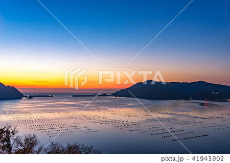 朝を迎える港 朝を迎える港 41943902