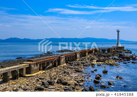 瀬詰崎灯台　【長崎県南島原市口之津町】 41945388