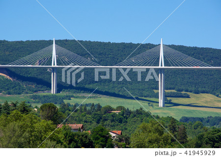 ミヨー高架橋 ミヨー高架橋 41945929