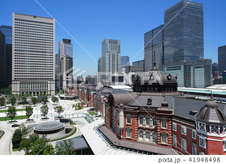 日本の東京都市景観　東京駅などを望む 41948498