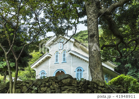 森に囲まれた江上天主堂 森に囲まれた江上天主堂 41948911
