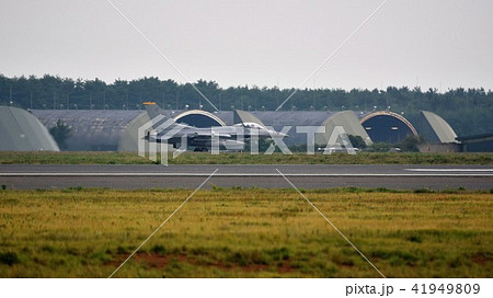 青森県の米空軍三沢基地とF-16戦闘機 41949809