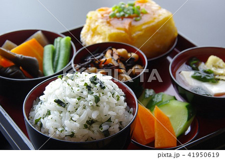 わかめご飯の御霊供膳・お供え膳・供養膳 41950619