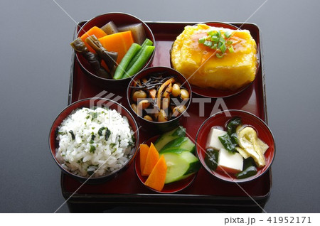 お供え膳・御霊供膳・精進料理 41952171