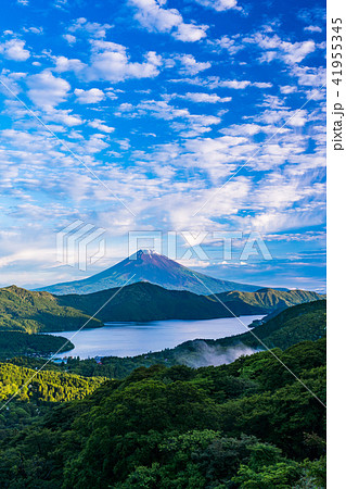 《神奈川県》箱根から、爽やかな夏富士 41955345