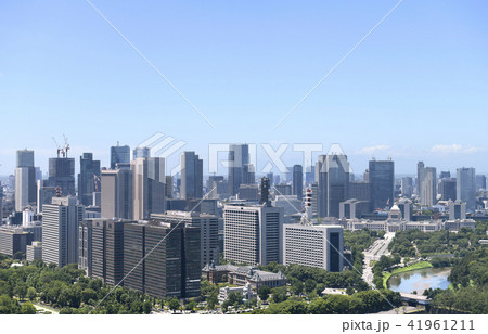 日本の東京都市景観　霞が関の官庁街などを望む 41961211