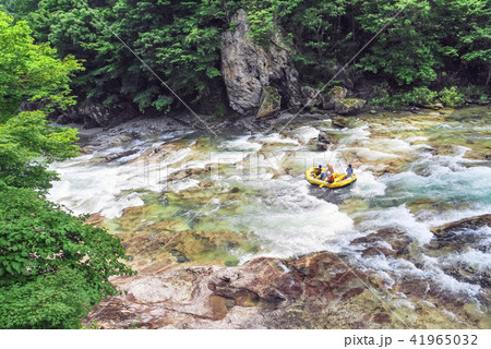 難所を下る 41965032