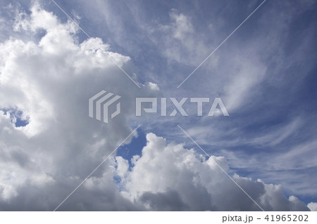 大雨 晴れ間 41965202