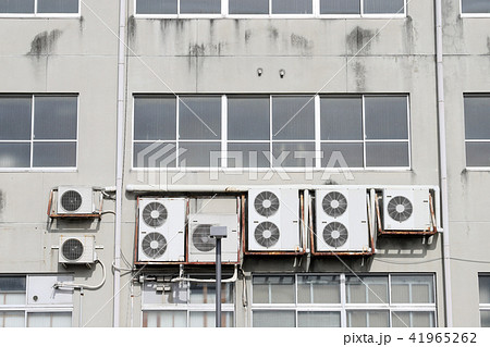 室外機　エアコン　建物 41965262