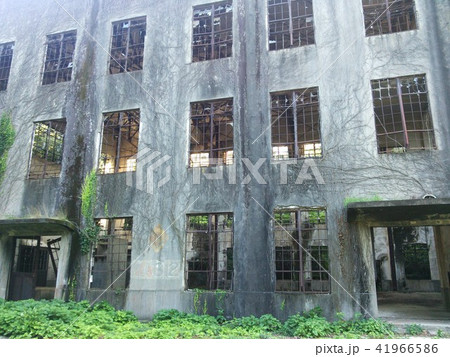 廃墟 大久野島 戦争廃墟 ガス 広島県 の写真素材