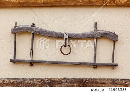 old wooden household items 41968583