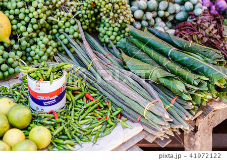 Food sold in Taunggyi market 41972122