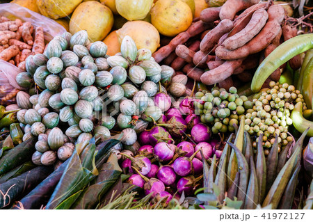 Food sold in Taunggyi market 41972127