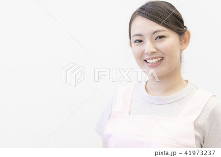 介護士　ヘルパー　保育士 41973237