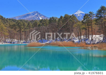磐梯山と五色沼 41976601