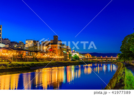 京都　鴨川納涼床 41977389