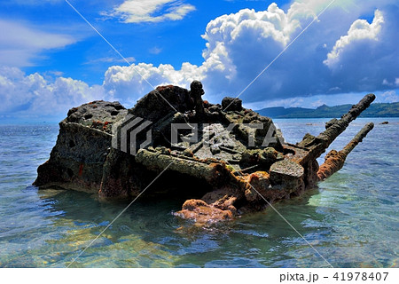 サイパン マニャガハ島旧日本軍９６式２５ｍｍ高角機銃５の写真素材