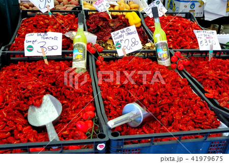 ヴェネツィアの八百屋さん3 ヴェネツィアの八百屋さん3 41979675