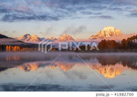 Teton Autumn Sunrise Reflection 41982700