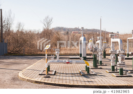 Control station and gas pipe line junction.  41982965