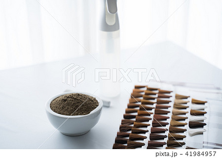 ヘナ　毛染め 41984957