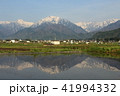 信州の春山 41994332