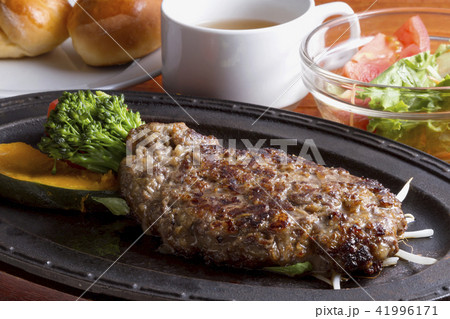 びらとり和牛のハンバーグ びらとり和牛のハンバーグ 41996171