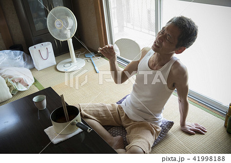 ぼろアパートの住人 41998188