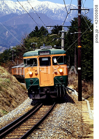 1994年　カーブを行く115系飯田線3両 42000808