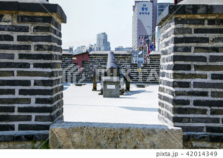韓国 水原市 大砲 42014349