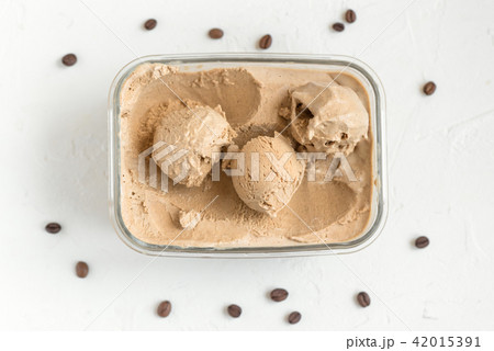 12+ Thousand Coffee Ice Cream Scoop Royalty-Free Images, Stock