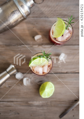 Sloe Gin Fizz Cocktail Sloe Gin Fizz Cocktail 42015421