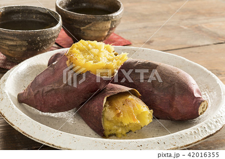 焼き芋 42016355
