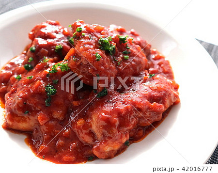 おいしい鶏もも肉の赤ワイン煮 おいしい鶏もも肉の赤ワイン煮 42016777