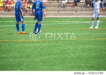 少年サッカー試合風景 42021794