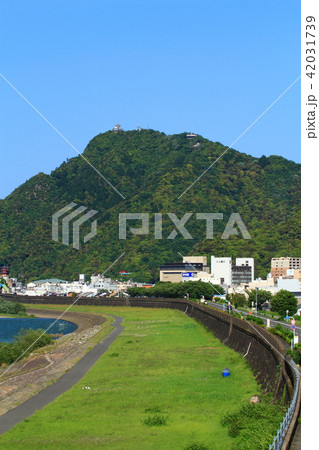 長良川と岐阜城 42031739
